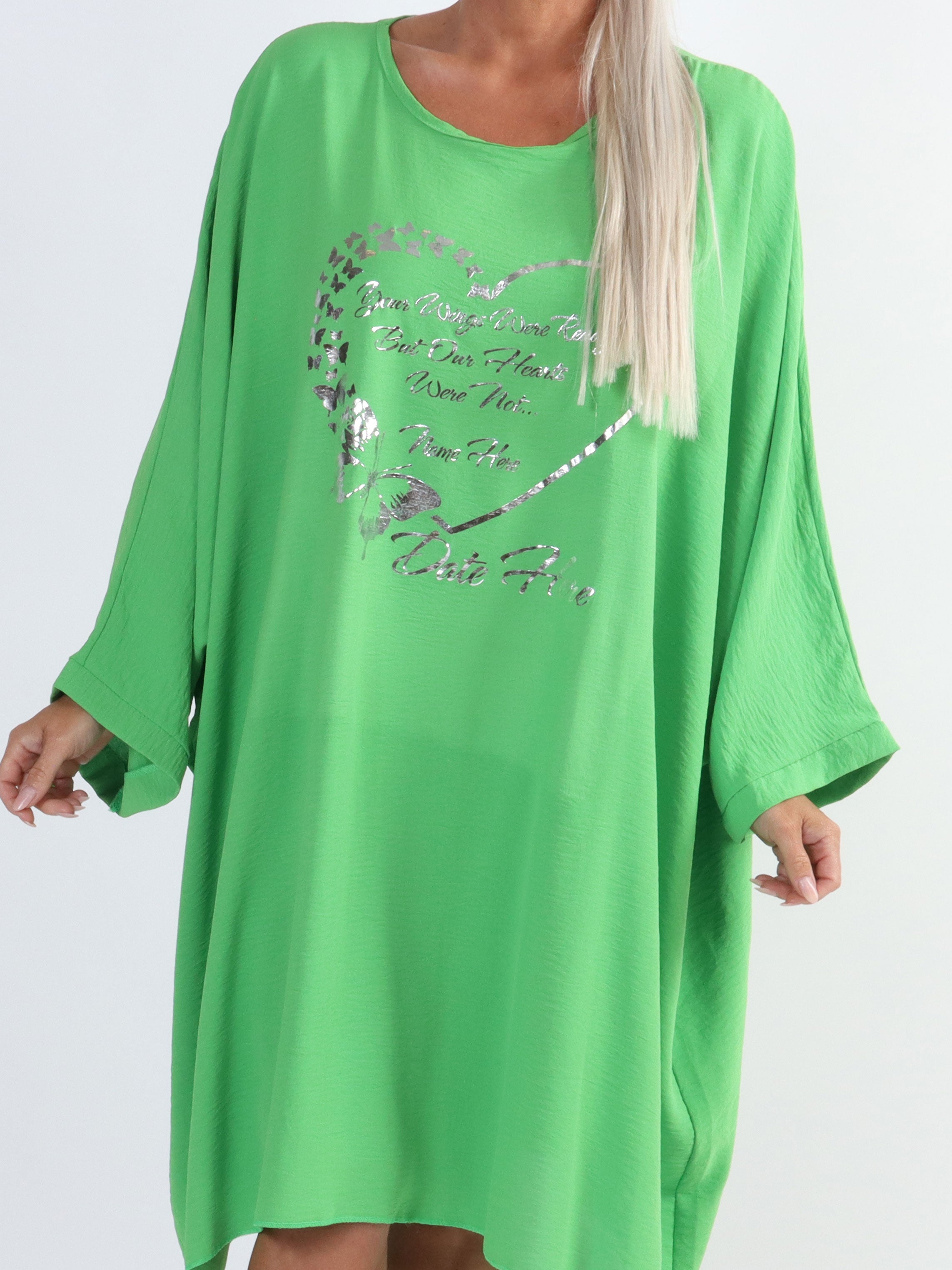 Hope - Oversize klänning i plus size med motiv - Beige